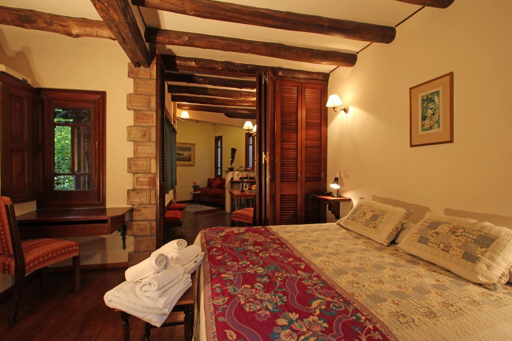 Hotel Casa Glebinias Chacras de Coria Esterno foto