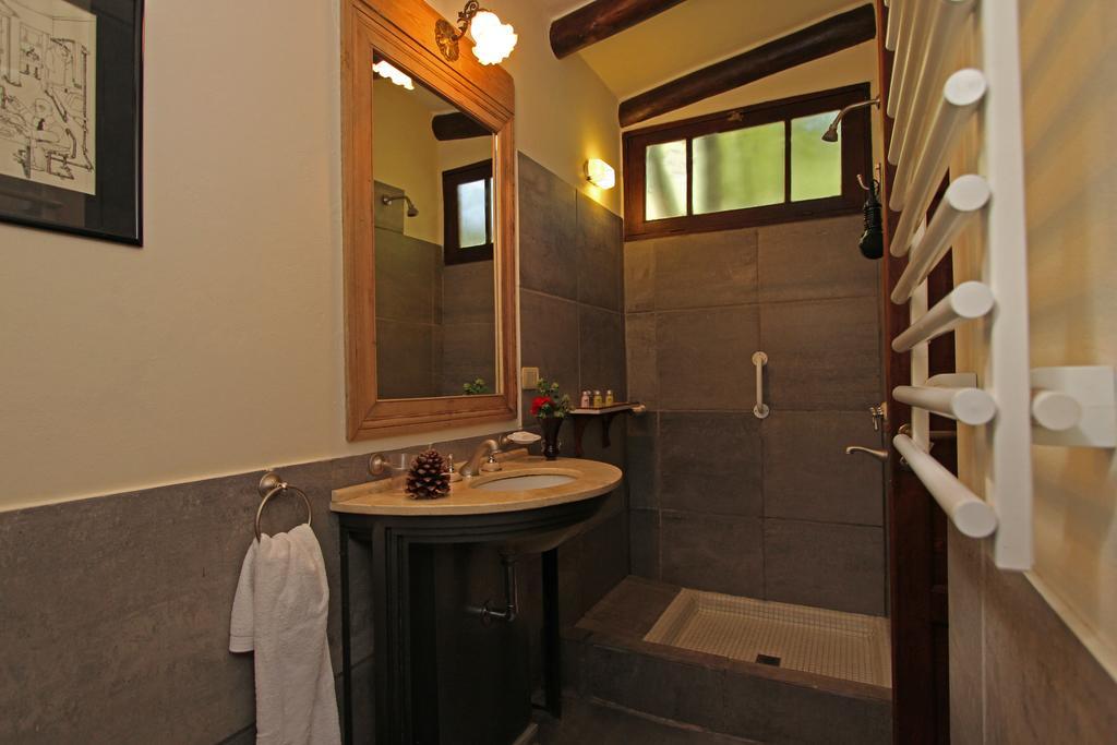 Hotel Casa Glebinias Chacras de Coria Esterno foto