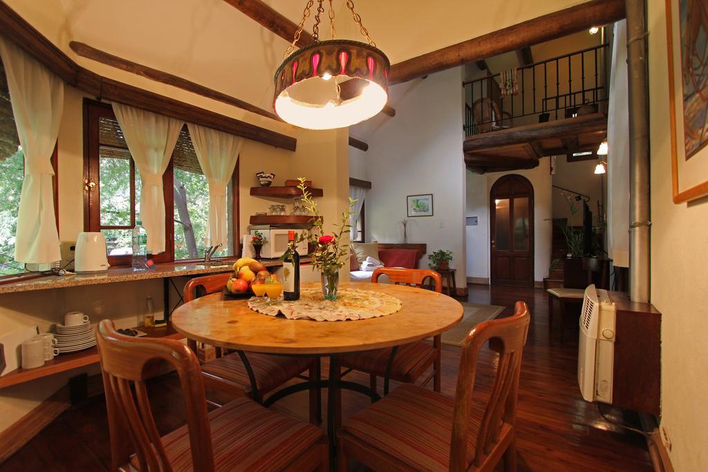 Hotel Casa Glebinias Chacras de Coria Esterno foto